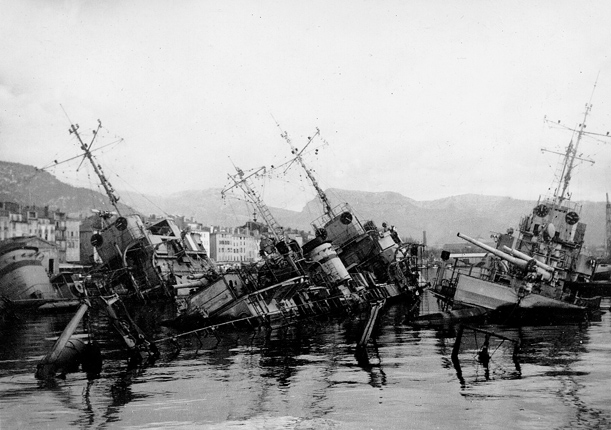 NAVI CLASSE " LA CURIEUSE"